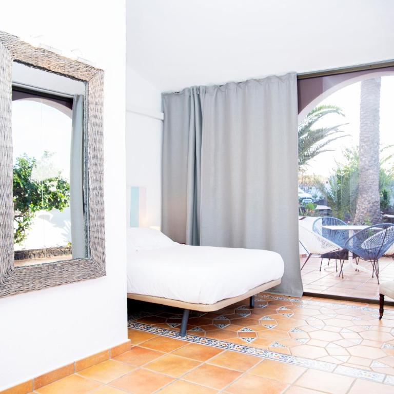 Villa Los Flamencos by Veaco- Beachfront & pool - Villa - Beach Front - 29