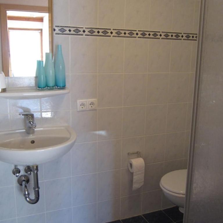 Haus Jens - Three-Bedroom Apartment - 8