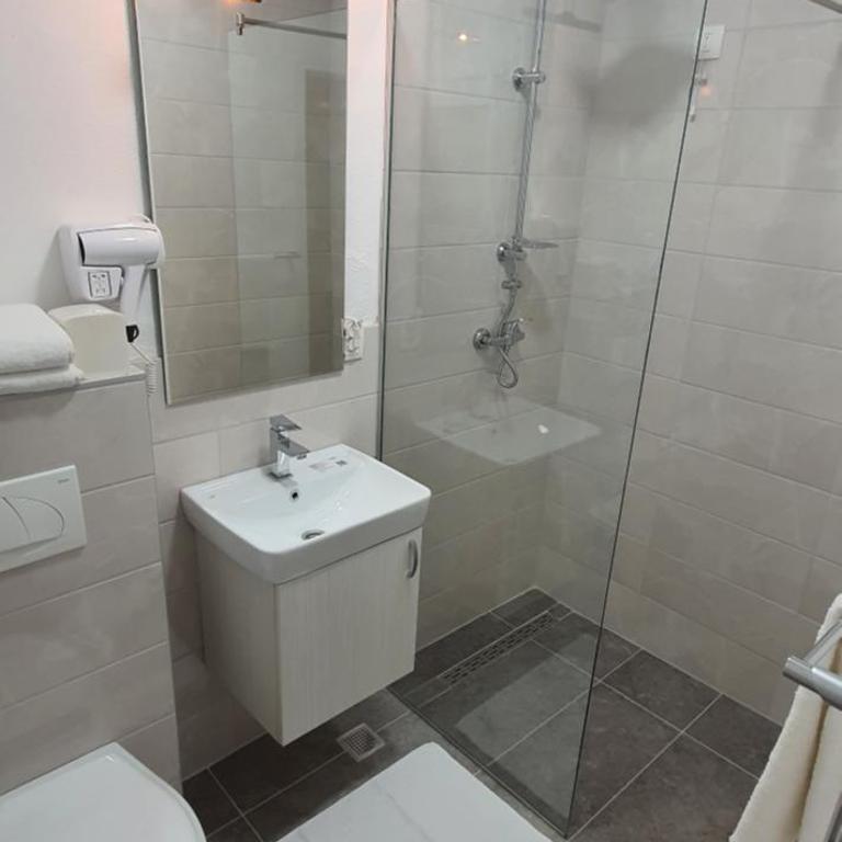 Hotel Rivero A&S - Double Room - 10