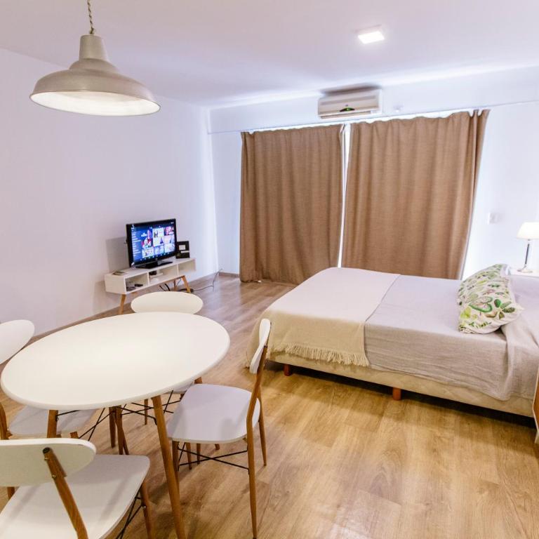 Excelente Ubicación y Conexiones! Zona Shopping Abasto - Apartamento de 1 dormitorio - 1