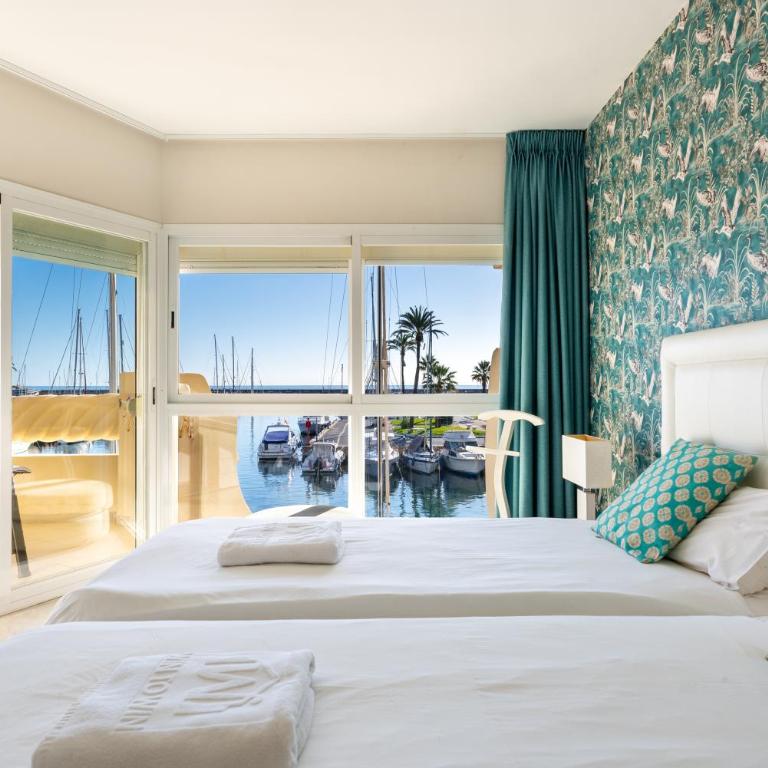 WintowinRentals Luxury and Sea View inside Puerto Marina - Apartamento de 2 dormitorios - 3