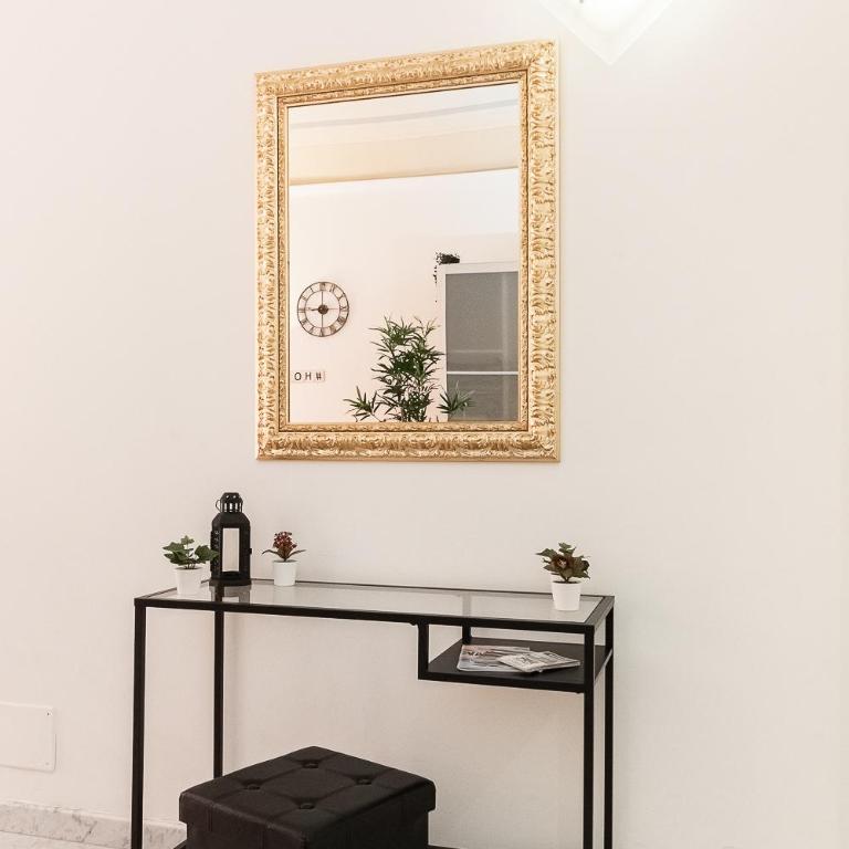PIAZZA DUOMO - Appartamento con 2 Camere da Letto - 36