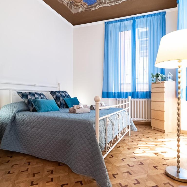 PIAZZA DUOMO - Appartamento con 2 Camere da Letto - 12