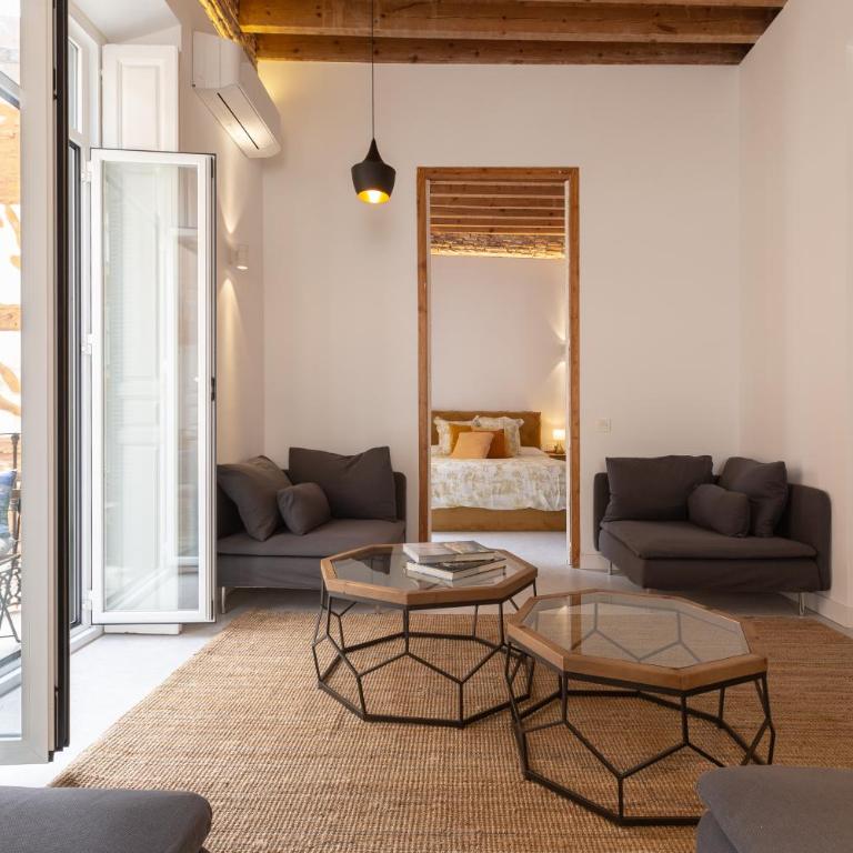 Wonderful apartment with three bedrooms and two bathrooms in the center - Apartamento - 10