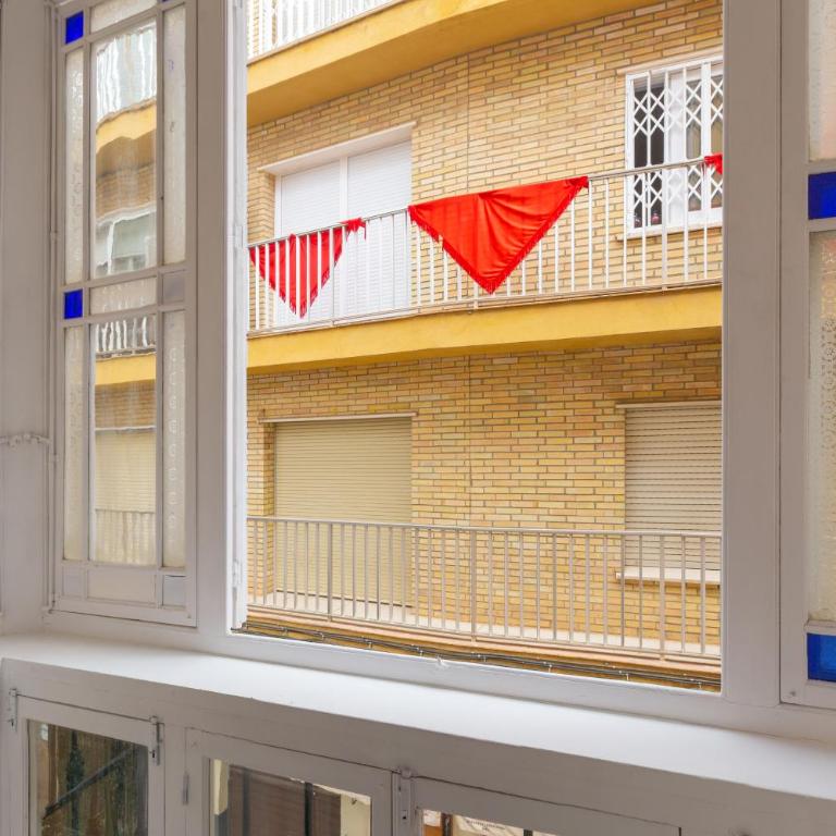Wonderful apartment with three bedrooms and two bathrooms in the center - Apartamento - 22