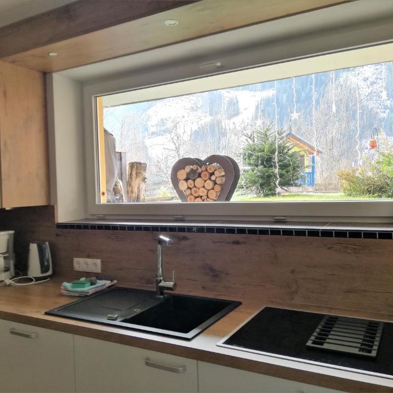 Apartmenthaus Kristall - inclusive Wasserwelt Wagrain mit Sauna - Apartment mit 2 Schlafzimmern - 1
