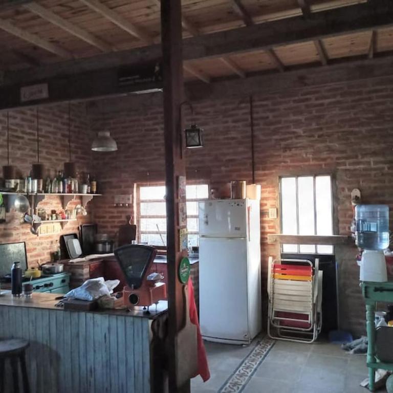 Hermosa Casa en Paso de la Patria - Casa de 2 dormitorios - 8