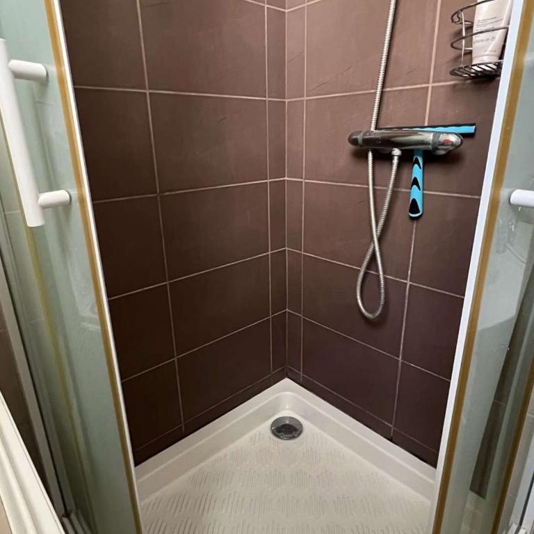 T2 cabine, parking privé, lave-linge, à 100m plage, pour famille - FR-1-702-15 - Appartamento - 2