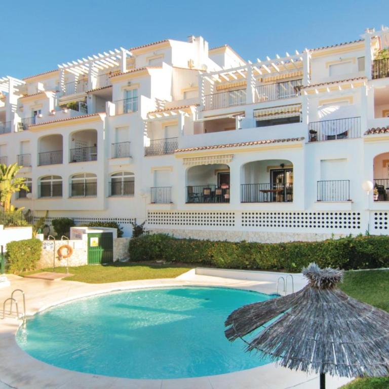 Gorgeous Apartment In Nerja - Apartamento de 2 dormitorios - 1