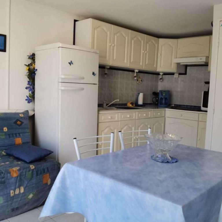 Maison 3 pièces, 5 couchages avec terrasse et piscine, parking privé, à Marseillan - FR-1-326-705 - Maison de Vacances - 5