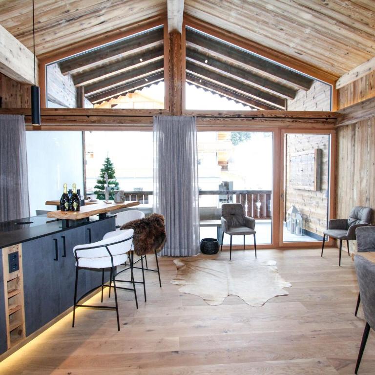Chalet in Königsleiten near Ski Lift Zillertal - Superior Chalet - 12