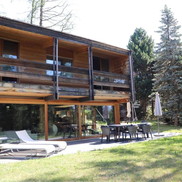 Crans Montana under the stars - Chalet - 19