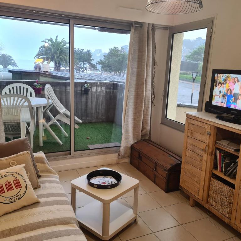 Chez Tifenn - Apartment with Sea View - 7