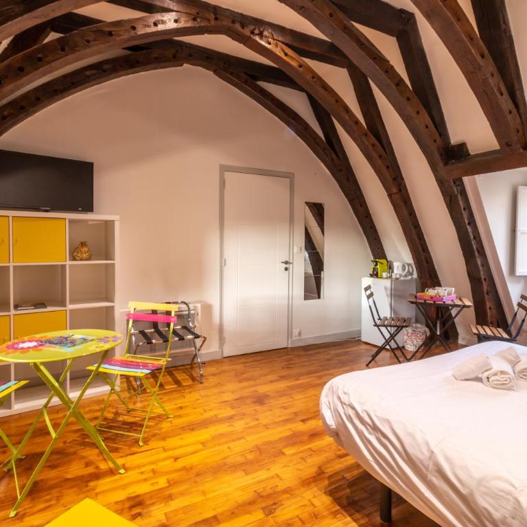 Les Chambres du "Coup de Coeur de Sarlat" - Chambre Double Confort avec Douche - 12