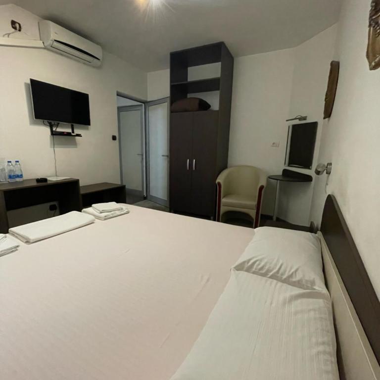 Hotel Villa Sarto - Soba sa Bračnim Krevetom (King-size) - 2