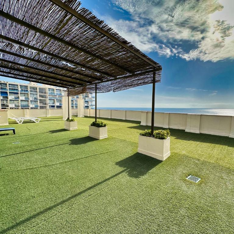 Central Two Bedroom Apartment on the Second Line of the Beach in Marbella. - Apartamento de 2 dormitorios - 35