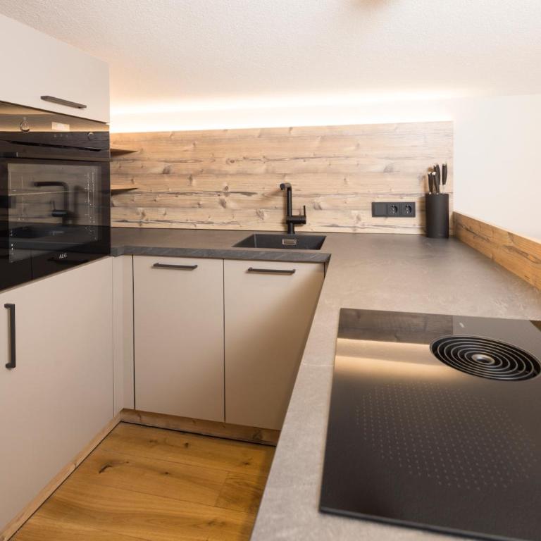 Haus Sylvia - Apartment mit 2 Schlafzimmern und Balkon - 2