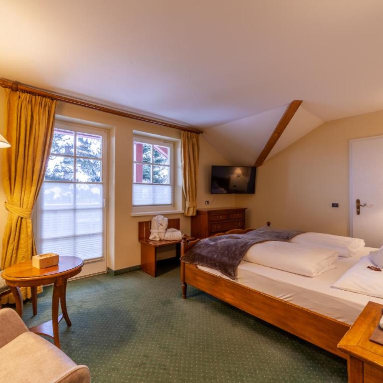 Hotel Berger Superior - Comfort Double Room with Balcony - 6