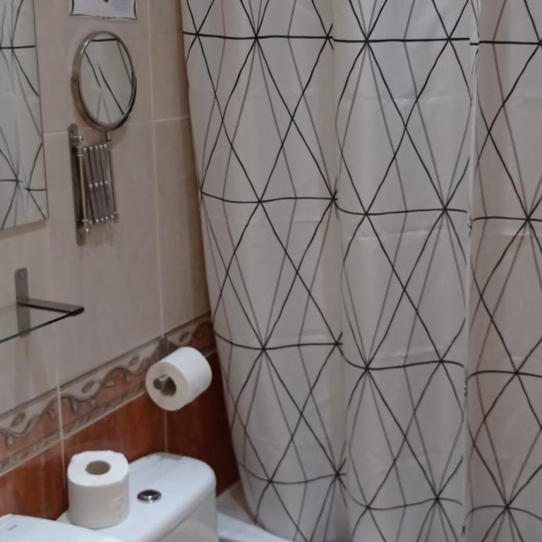 Bloom Inn Madrid - Single Room with Bathroom - 10