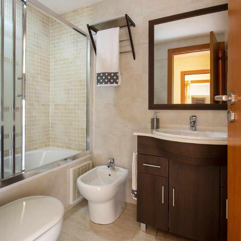 Josep Folch – Centro, Parking y A/C Tossa - Apartamento con terraza - 18