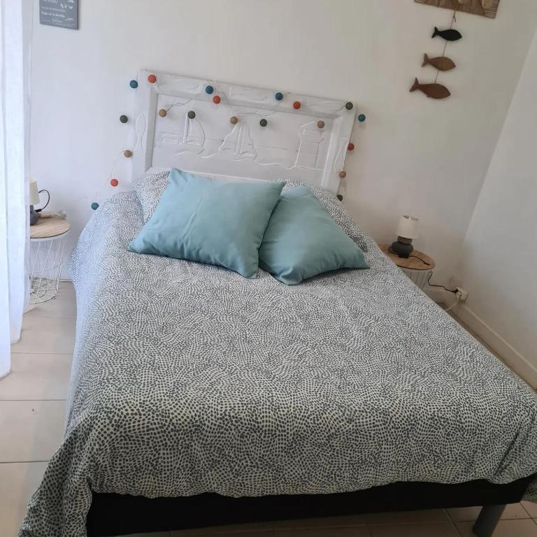 Chez Tifenn - Apartment with Sea View - 17