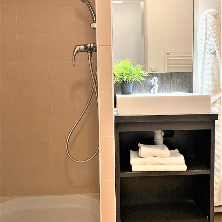 ApartHotel Sainte-Marthe - Appartement Supérieur (1-2 Adultes) - 1