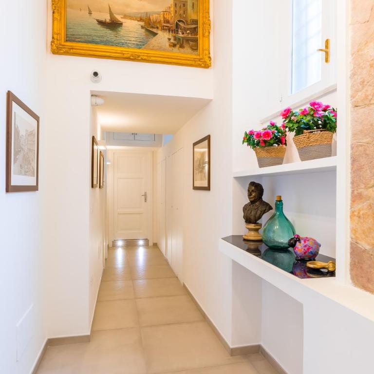 Residenza Partanna by Napoliapartments - Camera Deluxe - 6