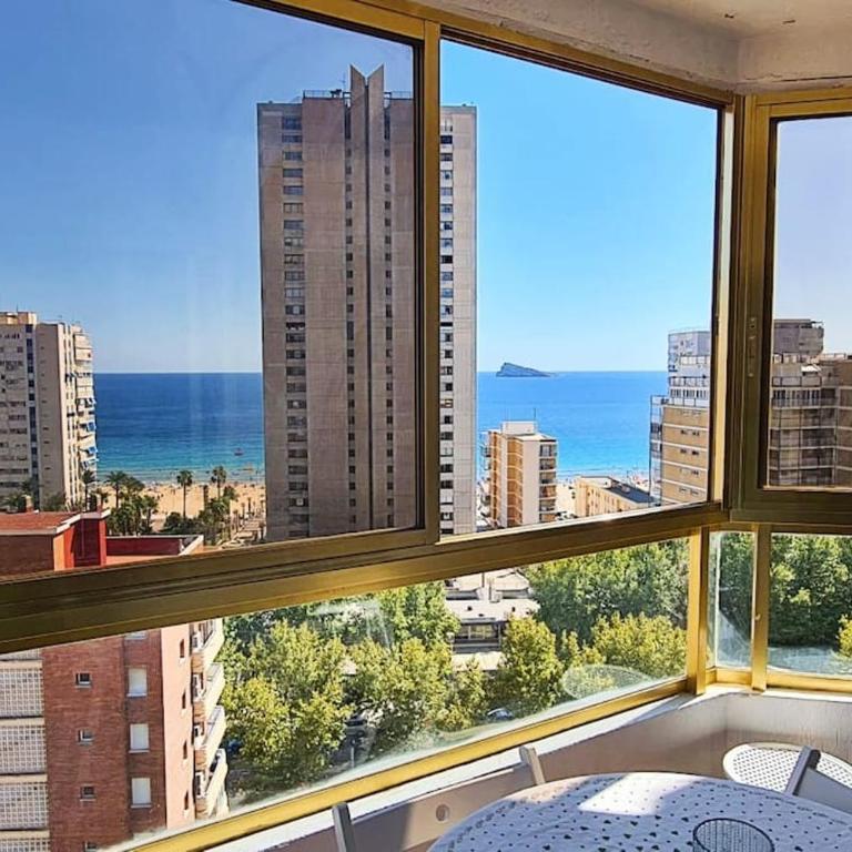 Gerona apartment on the Strip with pool & parking - Two-Bedroom Apartment - 16