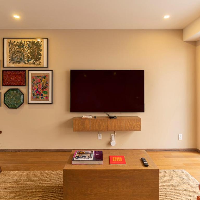 Casa Colima by Kukun - Three-Bedroom Apartment with Balcony - 5