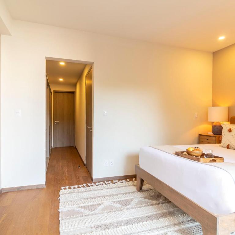 Casa Colima by Kukun - Three-Bedroom Apartment with Balcony - 31