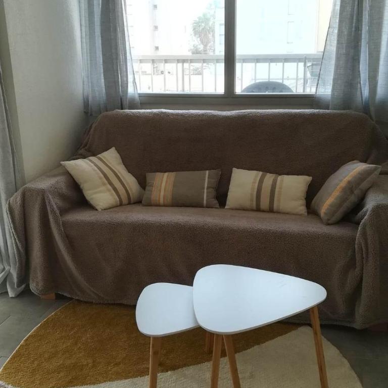 Beau studio cabine avec balcon, vue piscine, parking privé, climatisation, solarium, laverie - Appartement - Vue sur Piscine - 27