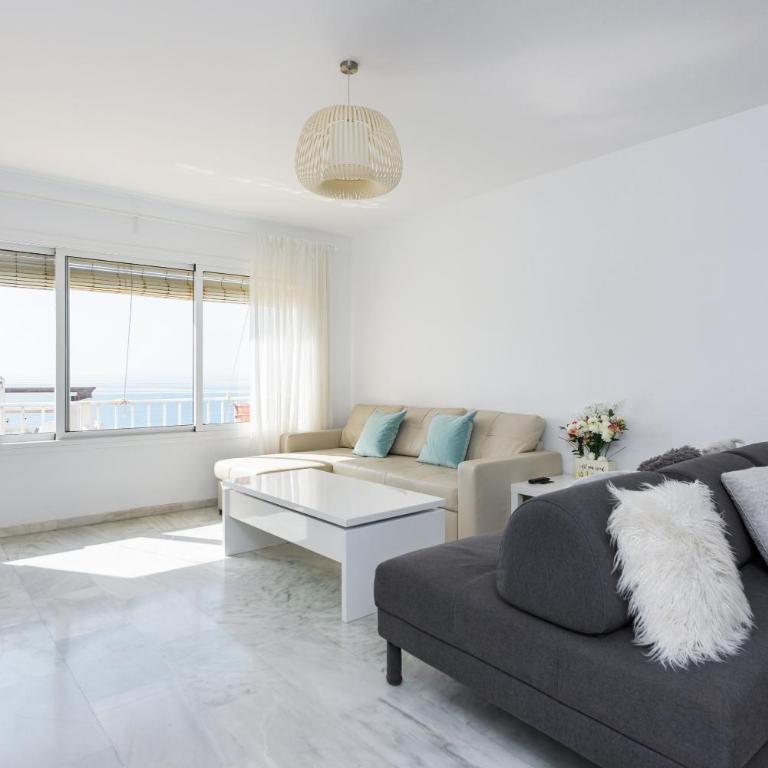 UrbanChicMalaga Sea View All Year Pool 10m from Beach and Shops in Torremuelle - Apartamento con vistas al mar - 9