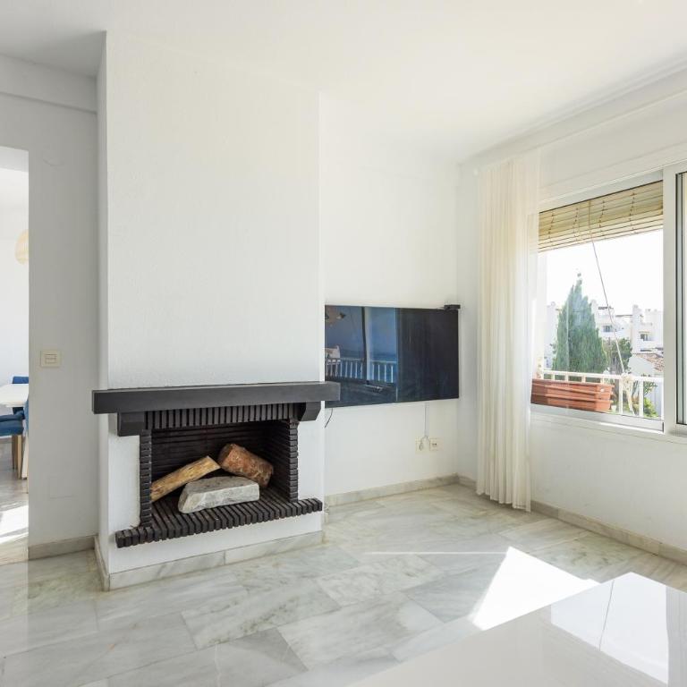 UrbanChicMalaga Sea View All Year Pool 10m from Beach and Shops in Torremuelle - Apartamento con vistas al mar - 5