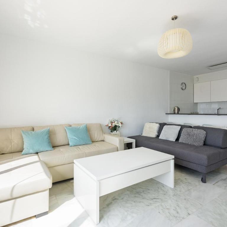 UrbanChicMalaga Sea View All Year Pool 10m from Beach and Shops in Torremuelle - Apartamento con vistas al mar - 16