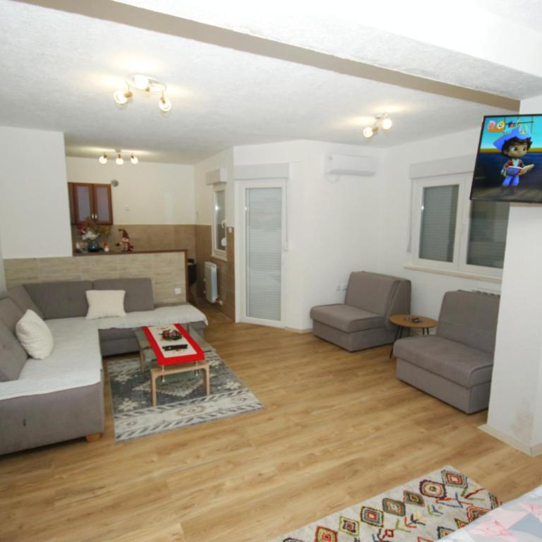 Apartman Mladen - Apartman sa 1 Spavaćom Sobom - 8