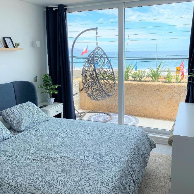 Apartment in front of the Reñaca beach. - Three-Bedroom Apartment - 3