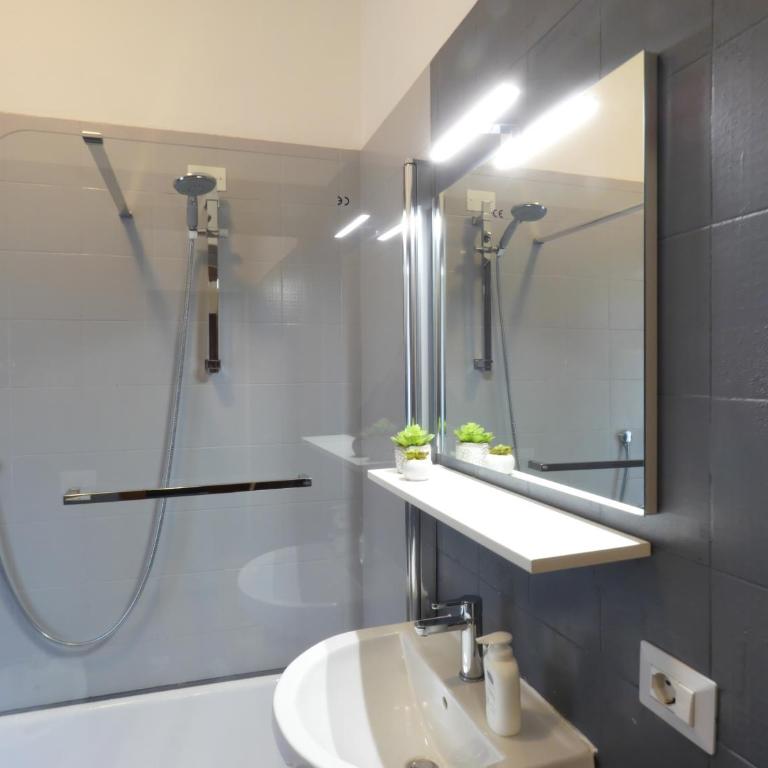 Garden Sweet House Desenzano - Appartamento con 2 Camere da Letto - 22