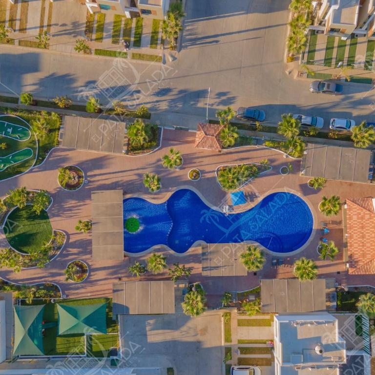 Planta Baja, a 10 minutos de la playa, Gran alberca y Mini Golf!! - Two-Bedroom Apartment - 28