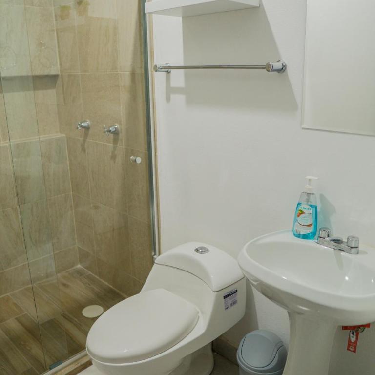 Planta Baja, a 10 minutos de la playa, Gran alberca y Mini Golf!! - Two-Bedroom Apartment - 47