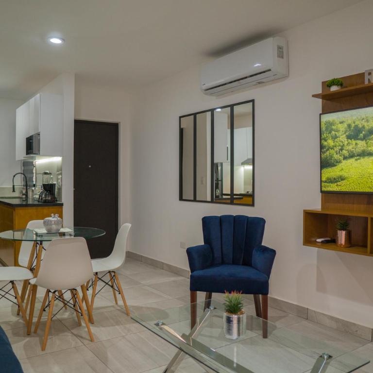 Planta Baja, a 10 minutos de la playa, Gran alberca y Mini Golf!! - Two-Bedroom Apartment - 72