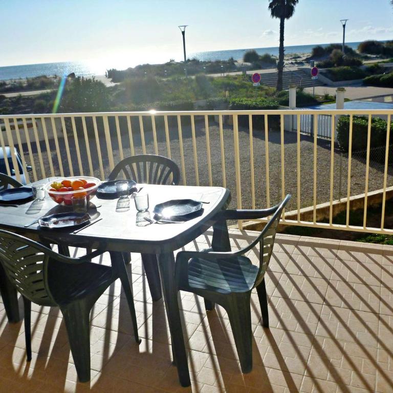 Appartement à 2 pas de la plage avec terrasse et parking - FR-1-387-150 - Appartement (5 Adultes) - 2
