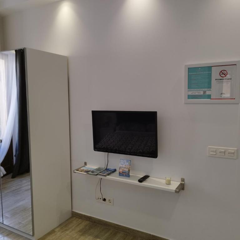Altozano Room I, Estudió, centro de Málaga, GayFriendly, Wi-Fi gratis - Habitación Doble con baño privado - 7