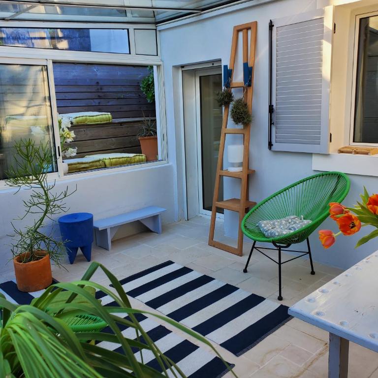 Home6 - Doppelzimmer mit Patio - 3