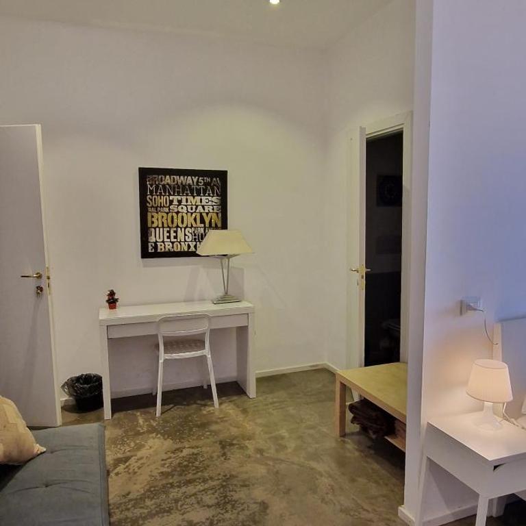Palermo Rooms - Suite con Balcone - 3