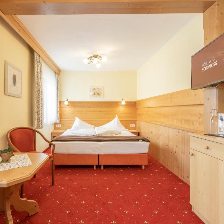 Hotel Schönegg - Kleines Doppelzimmer - 2