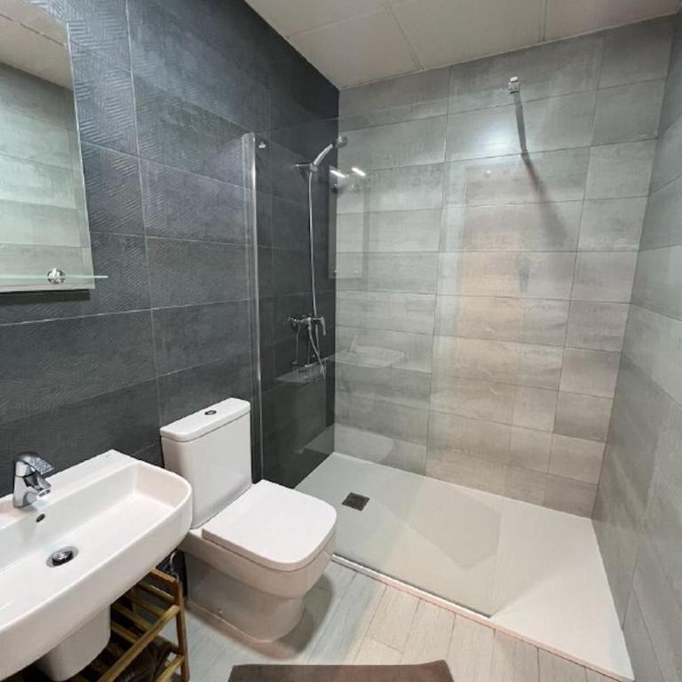 Holidays2Malaga Alta Downtown Pool Paddle and Parking New building - Apartamento de 3 dormitorios - 34