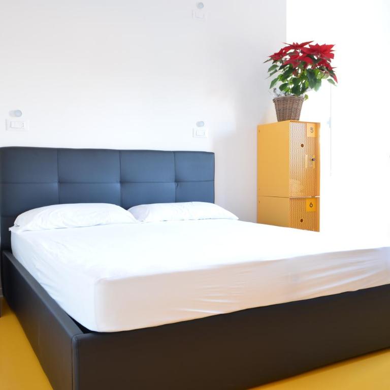 Nomad Hostel - Familienzimmer mit Doppelbett - 1