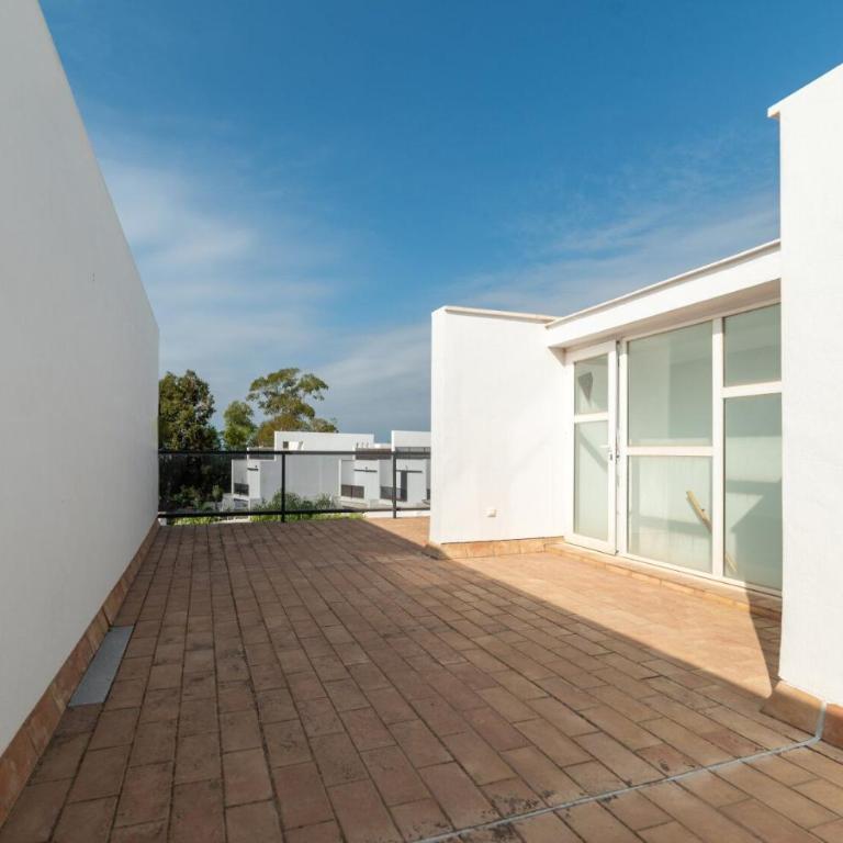 Casa Residencial Playa Fontanilla - Casa - 6