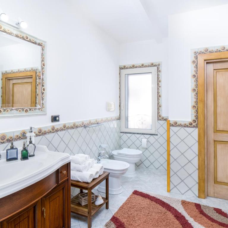 Eliana's Apartments - Mares e Montes - Suite Familiare con Balcone - 6
