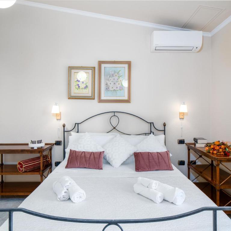 Eliana's Apartments - Mares e Montes - Suite Familiare con Balcone - 12